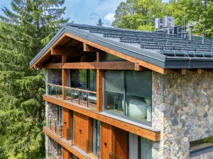 Avenue Chalet