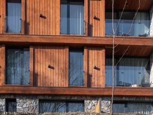 Avenue Chalet