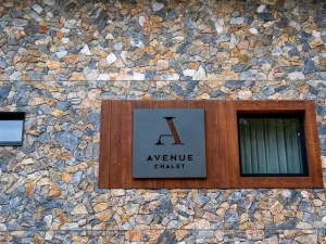 Avenue Chalet