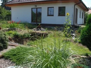 Okna a dveře pro rodinné domy ATRIUM - reference RD Ohrobec - VARIO