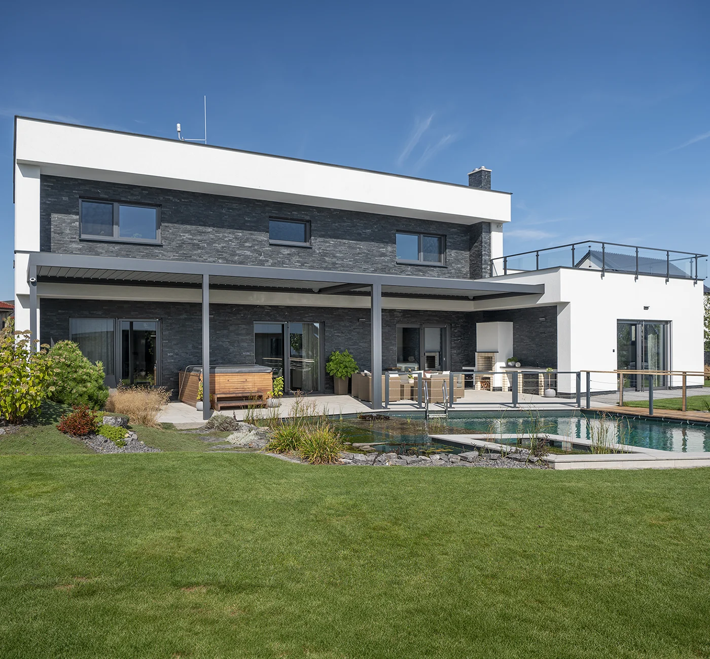 Kompozitní okna a dveře - obrázek hlavička